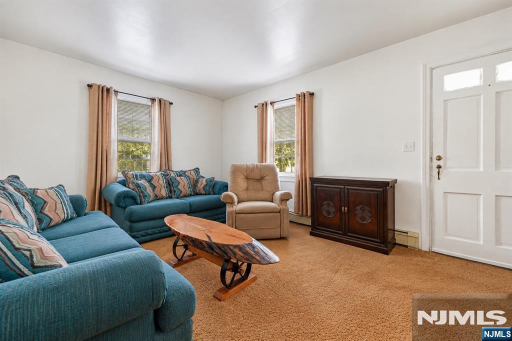 419 Spruce Street - Photo 4
