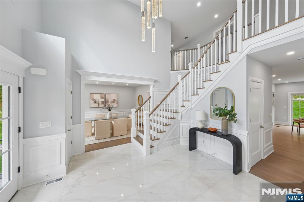 354 Beaufort Avenue - Photo 5