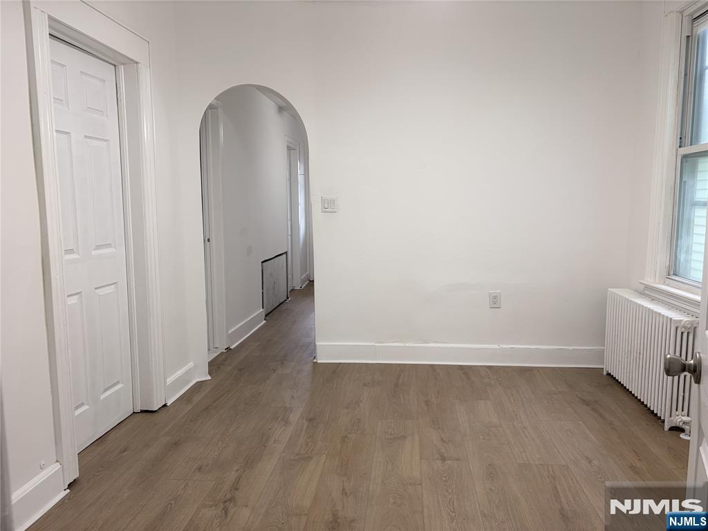 42 Van Winkle Avenue 2 - Photo 5