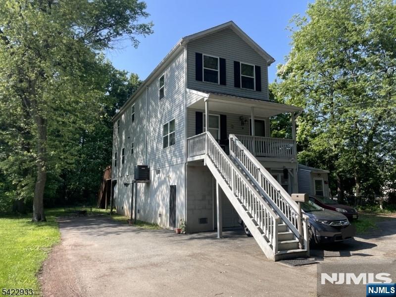 42 Riverlawn Drive - Photo 1