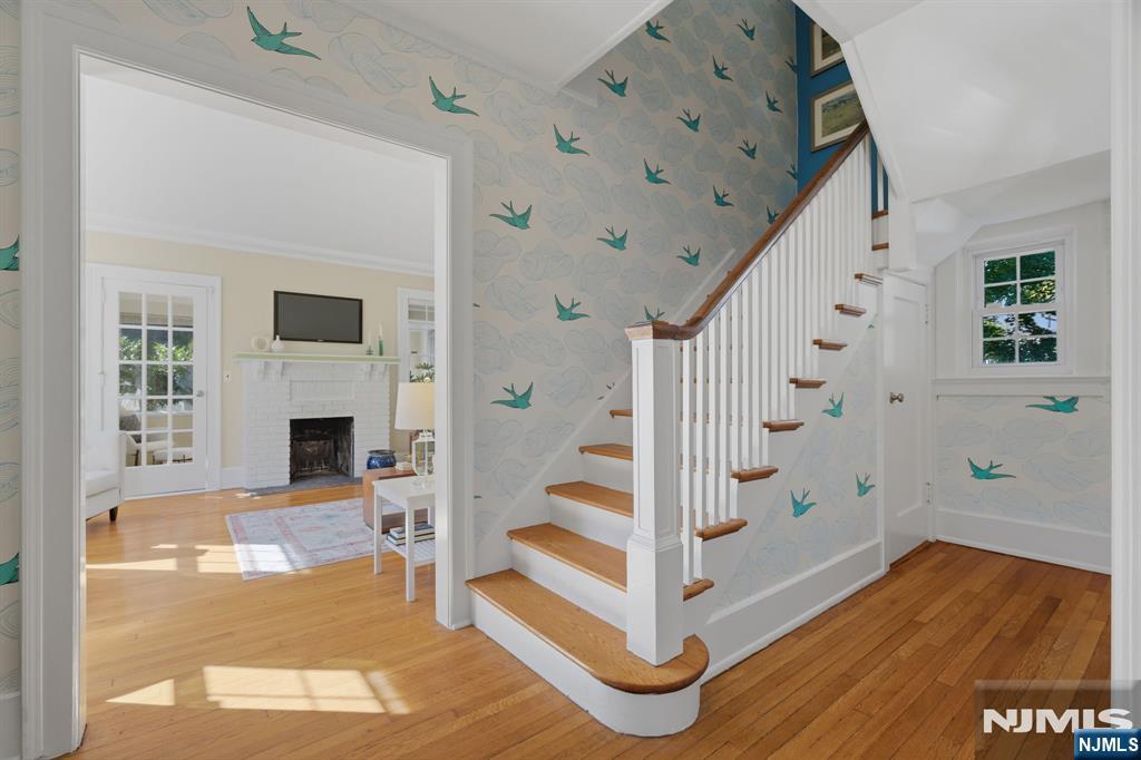 20 Braemore Road - Photo 2