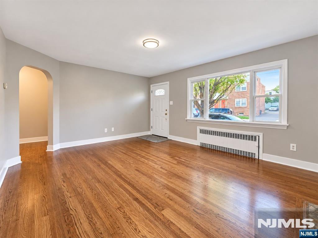 310 Devon Street - Photo 4