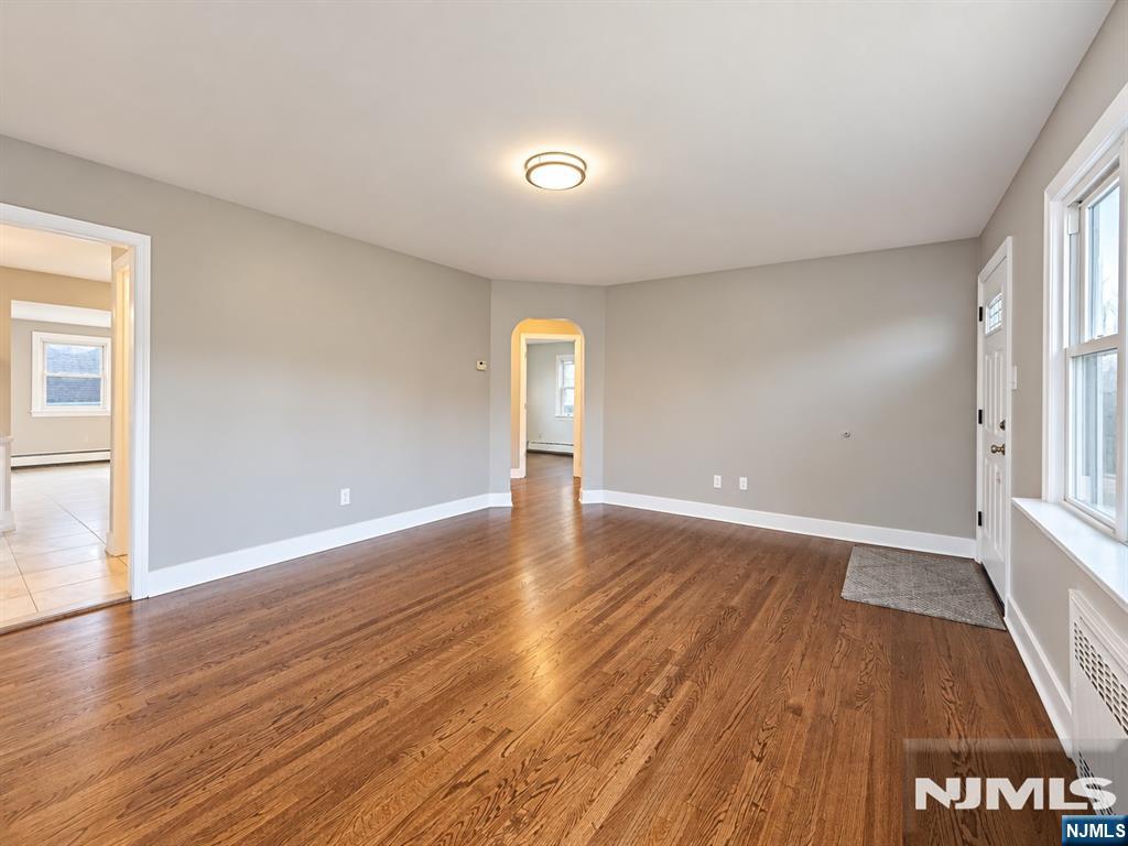 310 Devon Street - Photo 5