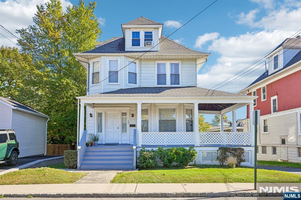 13 Park Place - Photo 1