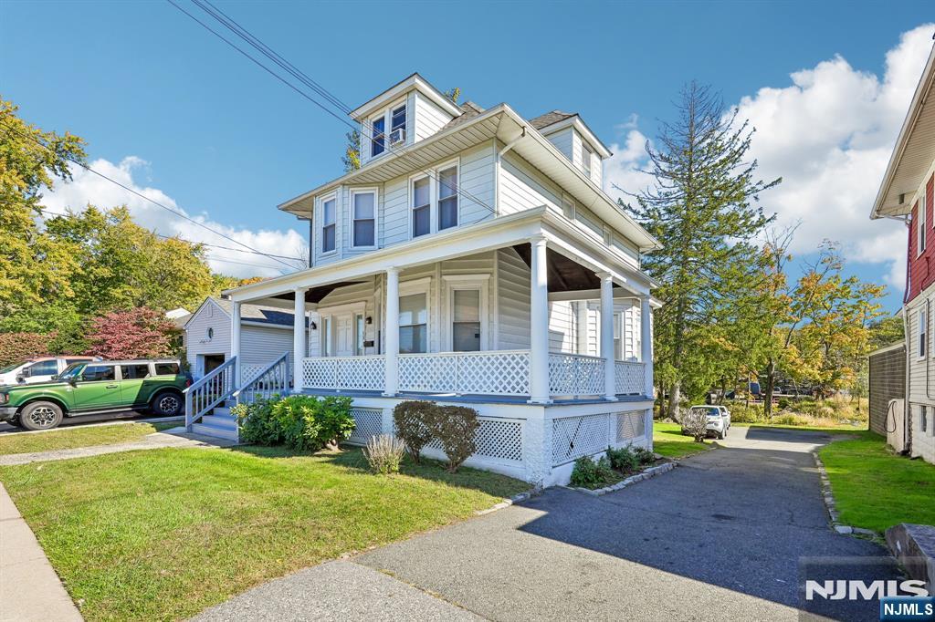 13 Park Place - Photo 2