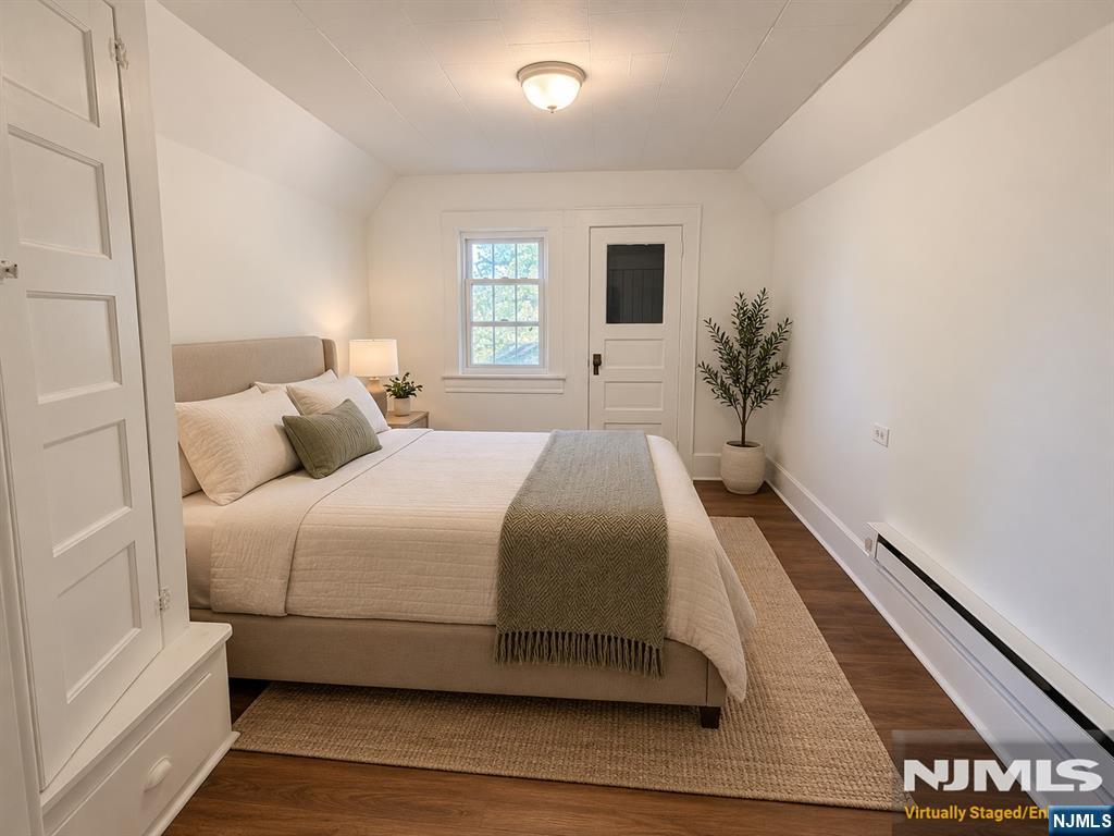 12 Quincy Street - Photo 2