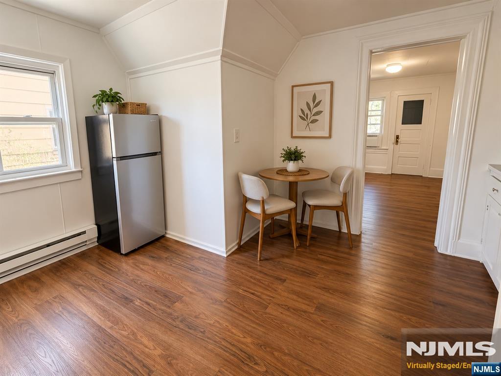 12 Quincy Street - Photo 3