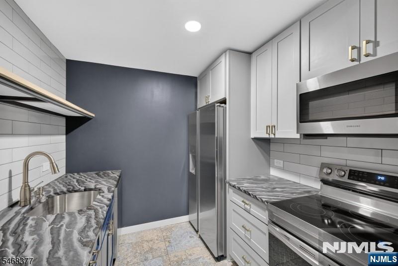 262 Main Street 101 - Photo 4