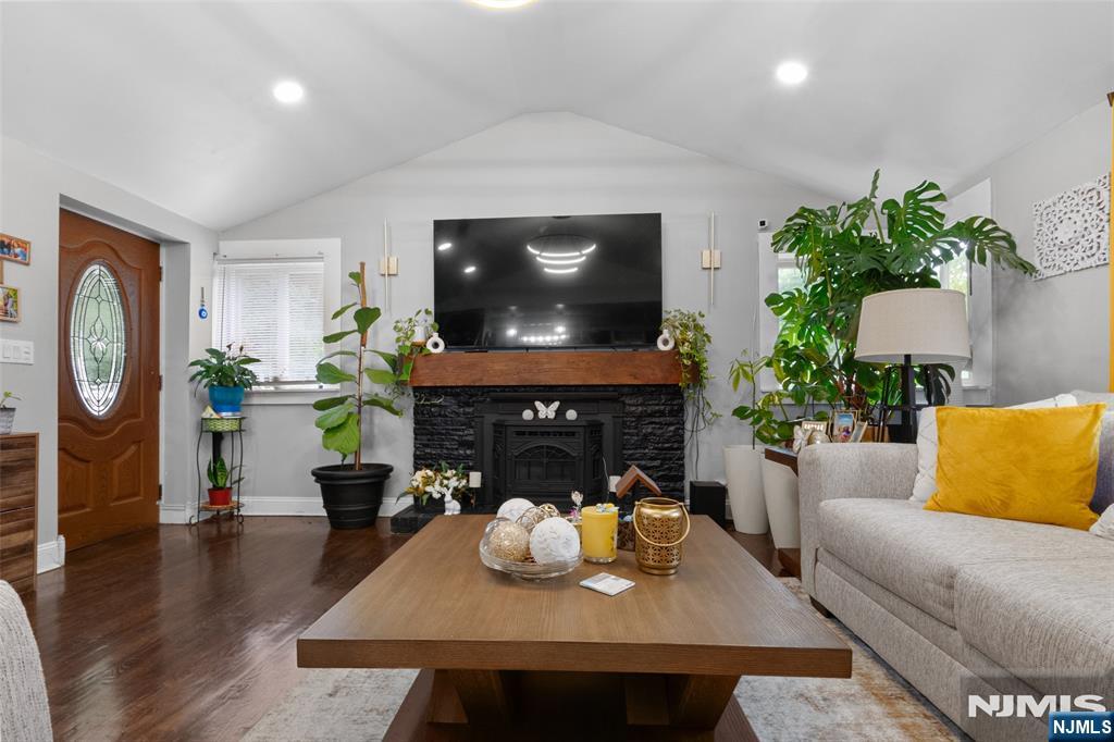 49 Hillcrest Drive - Photo 5