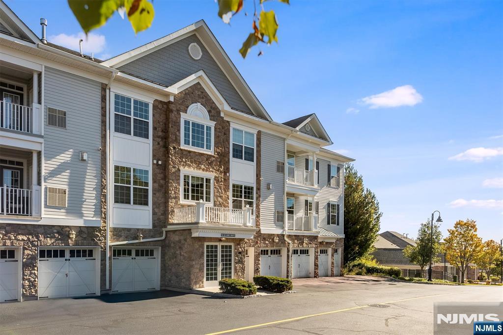 98 Quarry Drive B2 - Photo 3