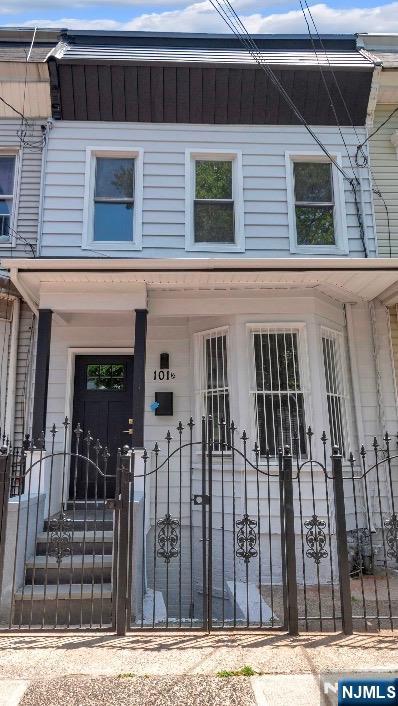 101 Garside Street - Photo 1