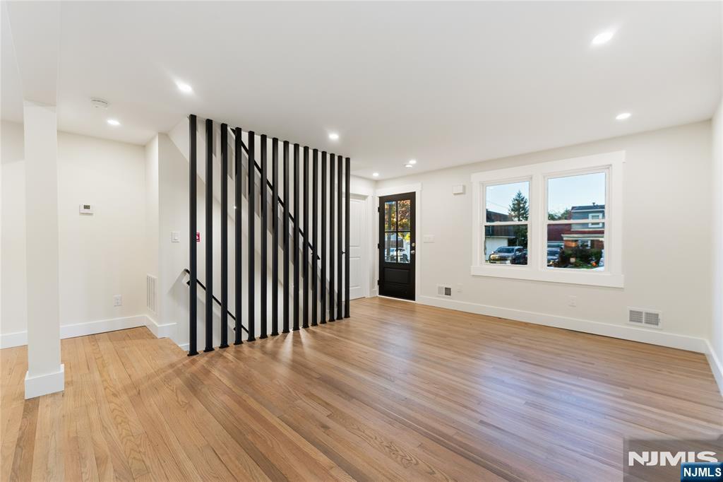 79 Forest Road - Photo 5