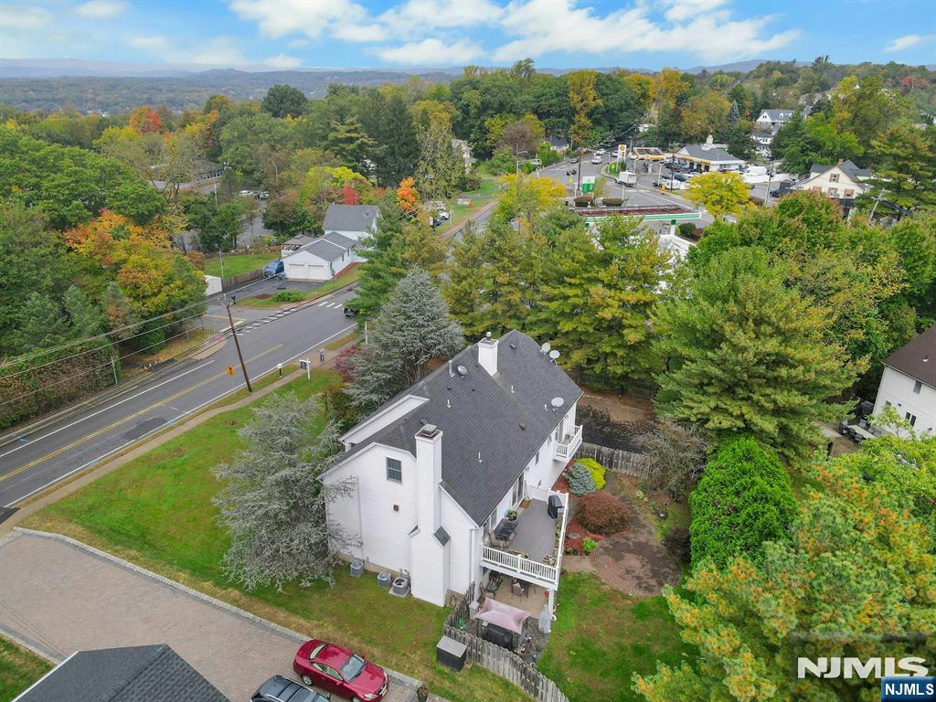 510 Alps Road - Photo 4