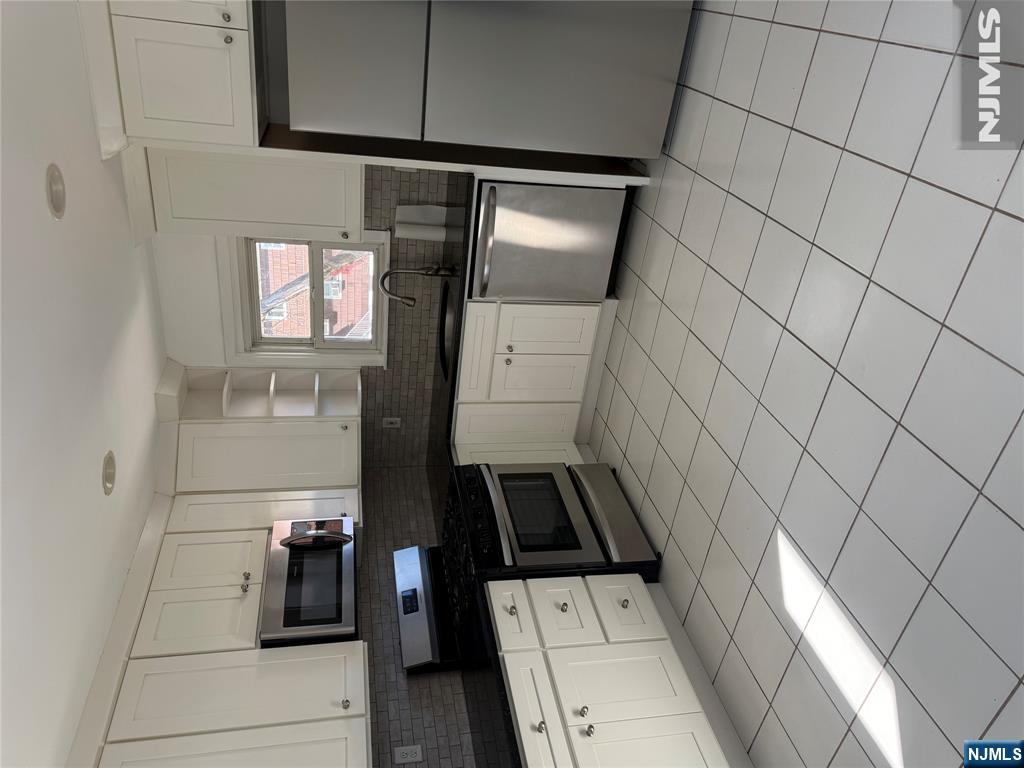 73 Dell Glen Avenue 2 - Photo 2