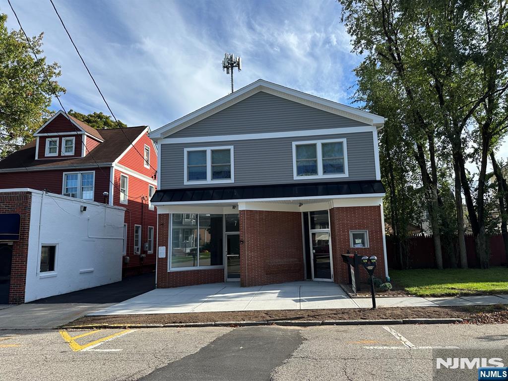 7E Bergen Street - Photo 1