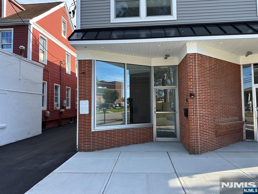 7E Bergen Street - Photo 2