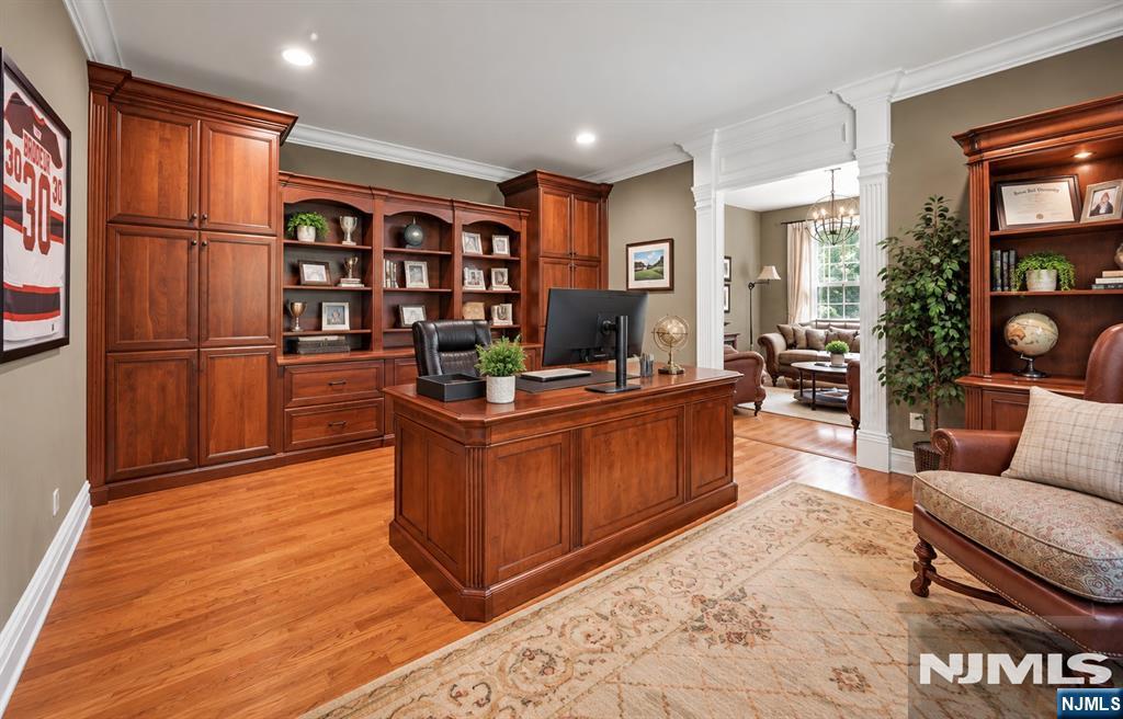 21 Reagan Way - Photo 3