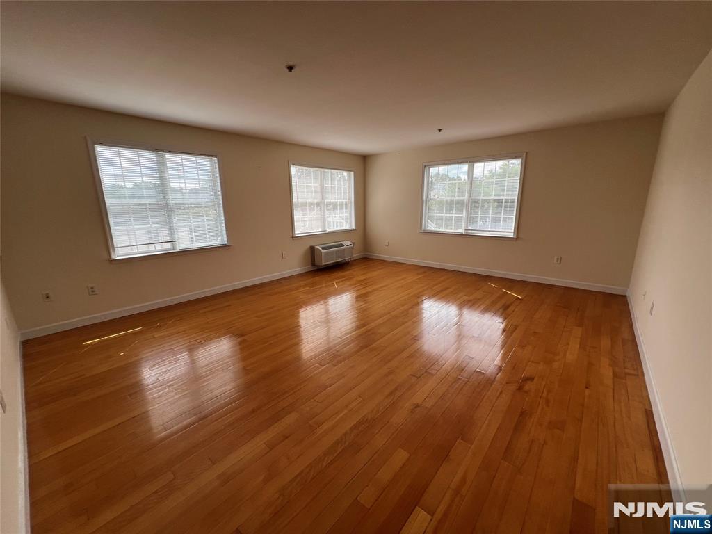 333 Willow Street 409 - Photo 2