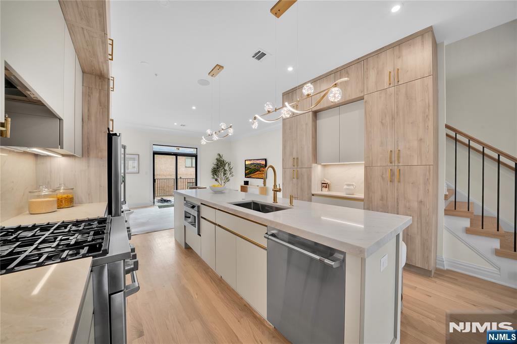 474 Palisades Boulevard - Photo 5