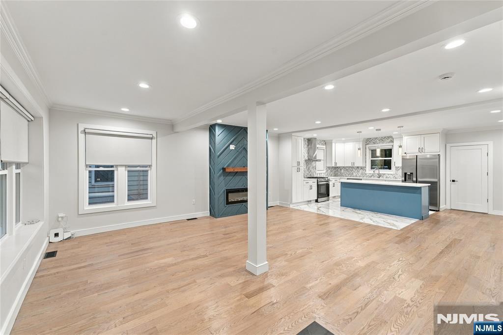 384 Pleasant Avenue - Photo 5