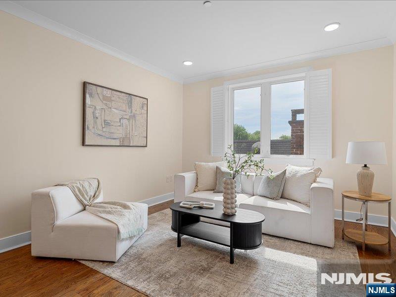 139 Sherman Place 404 - Photo 5