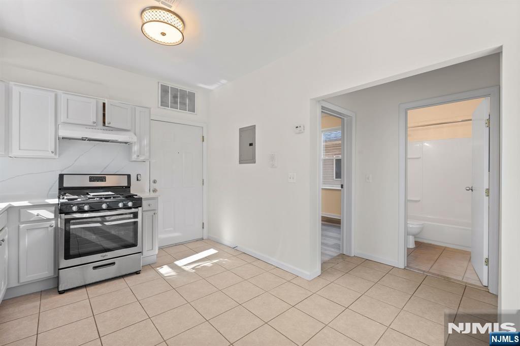 613 Ridge Road 2R - Photo 3