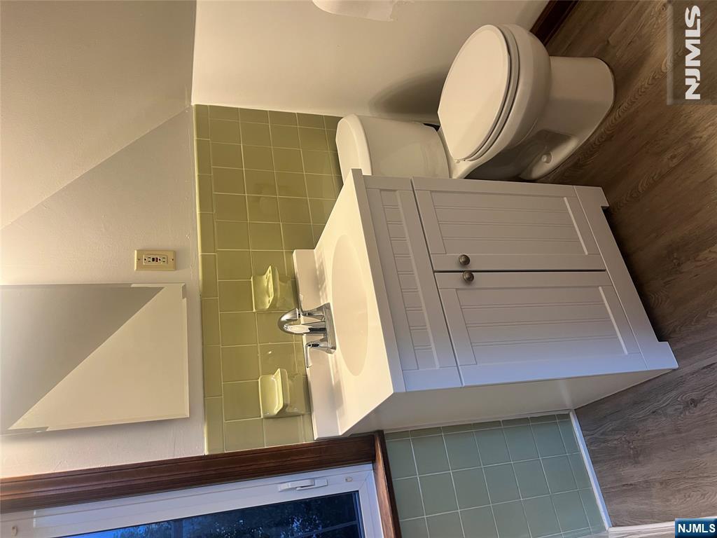 118 Wood Street 3 - Photo 3