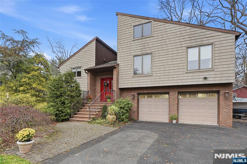 4 Lesa Lane - Photo 4