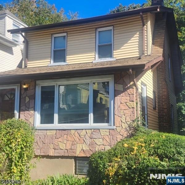 70 Saint Paul Avenue - Photo 1