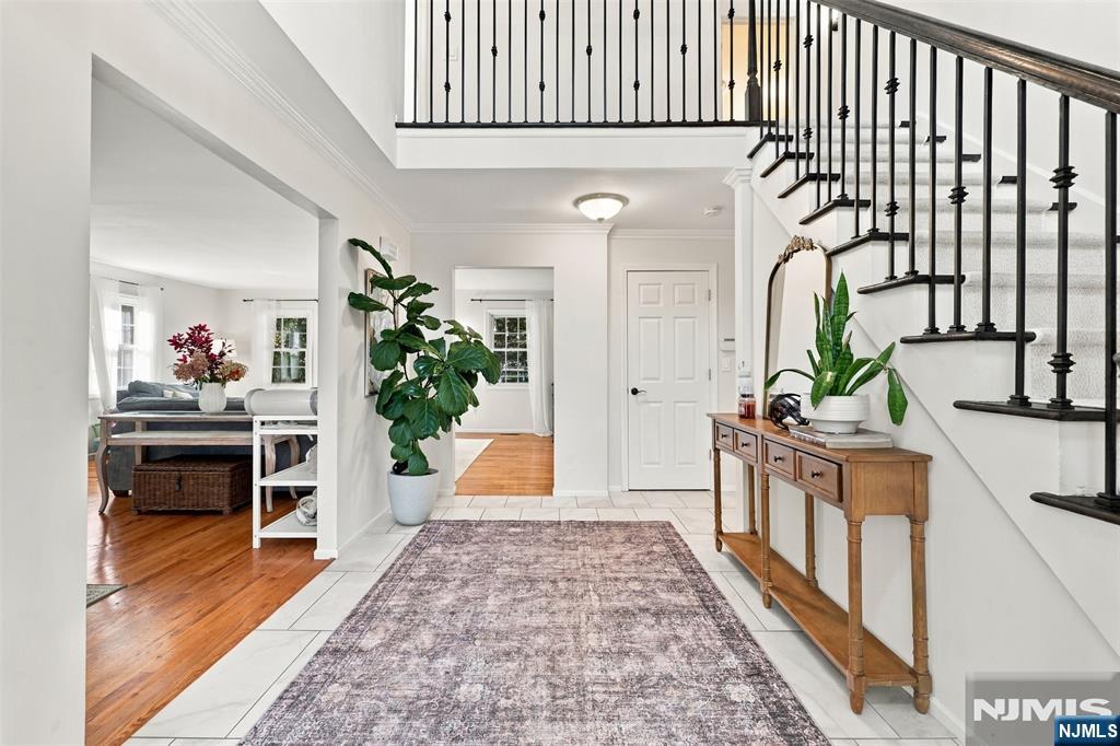 49 Raynor Road - Photo 2