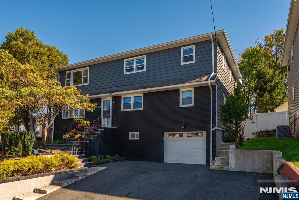 8 Sibel Court - Photo 2