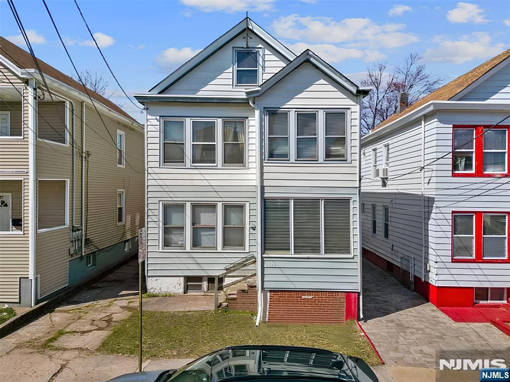 131 Buffalo Avenue 129 - Photo 1