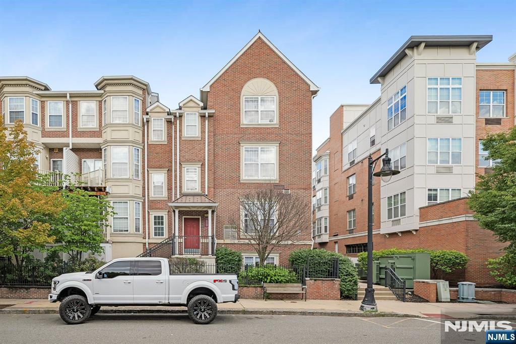 200 Dey Street 231 - Photo 1