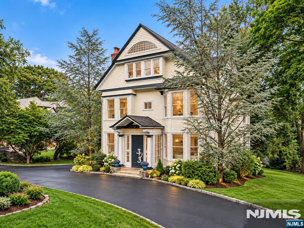 303 Upper Mountain Avenue - Photo 1