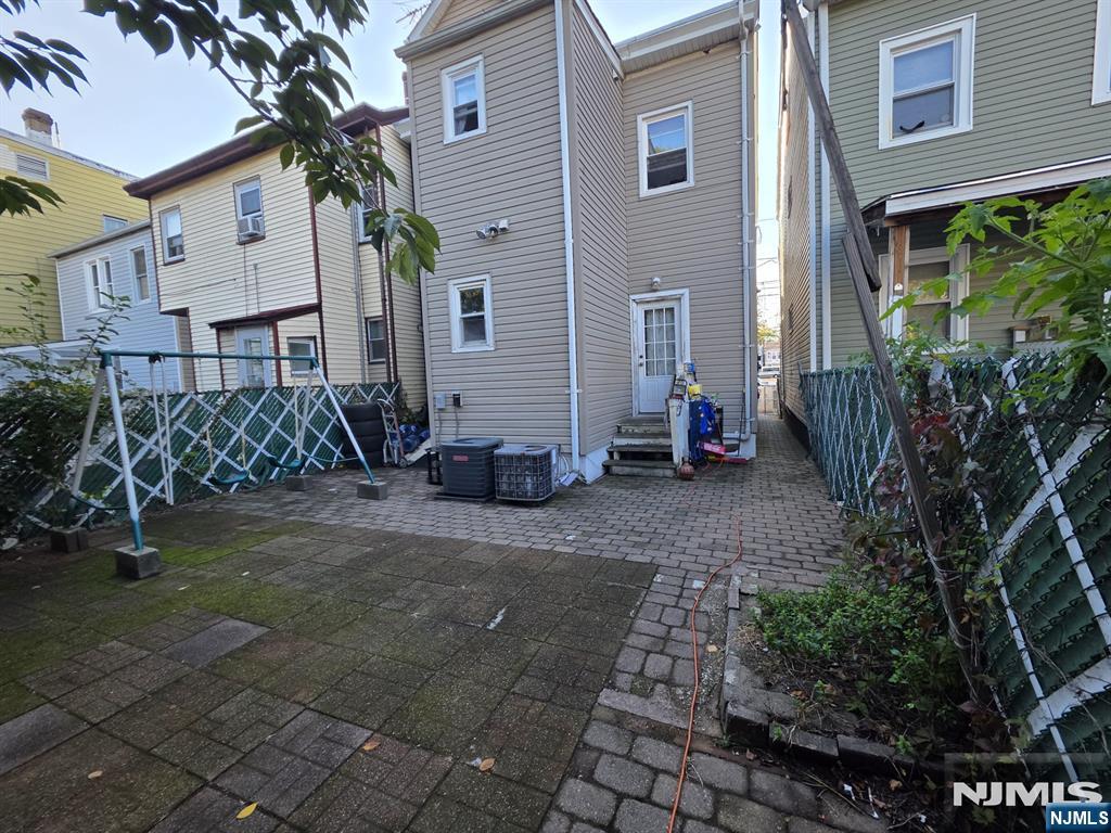 56 4th Street - Photo 3