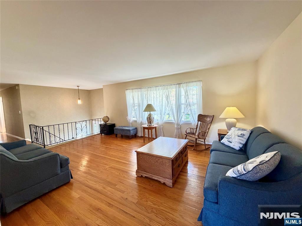 41 Mohawk Drive - Photo 3