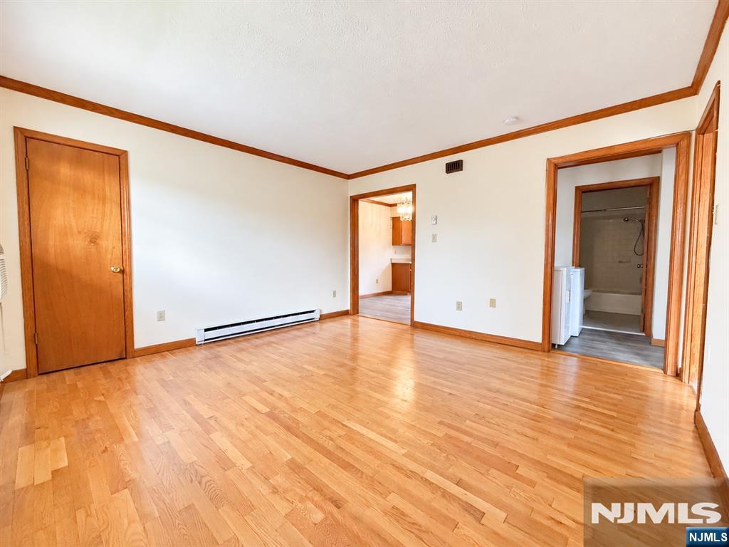 51 Sheffield Avenue B - Photo 1