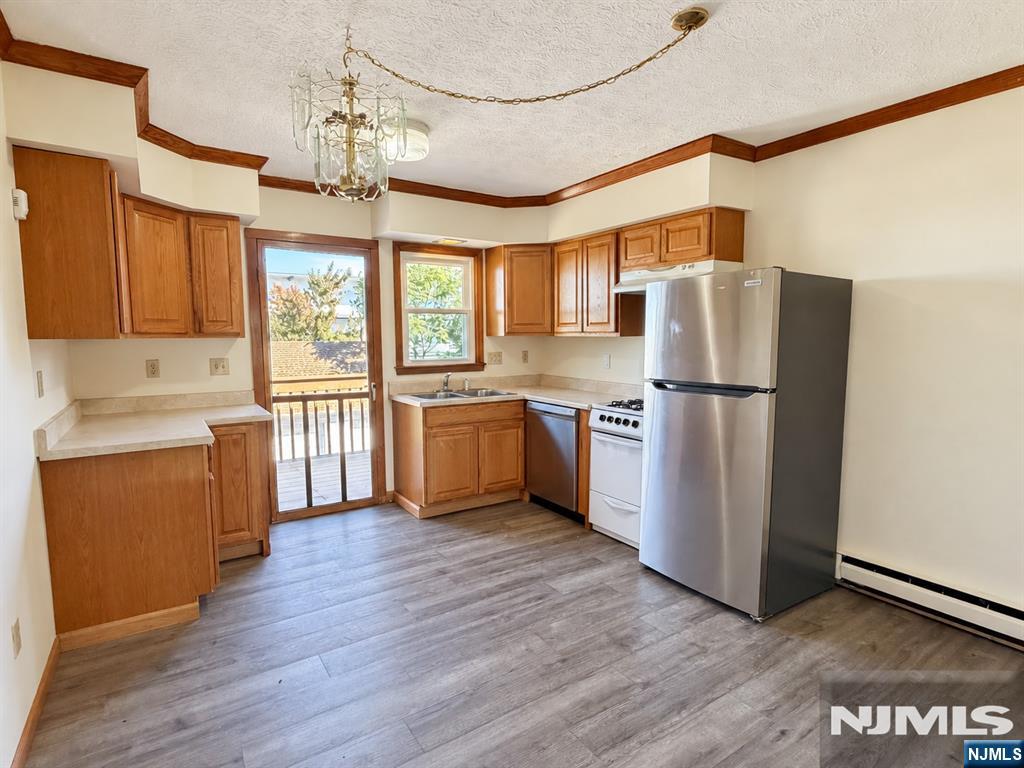 51 Sheffield Avenue B - Photo 3