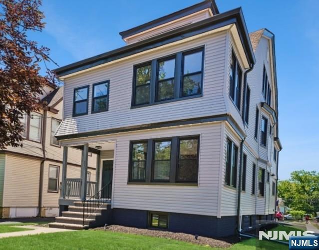 235 Elmwood Avenue 3 - Photo 2