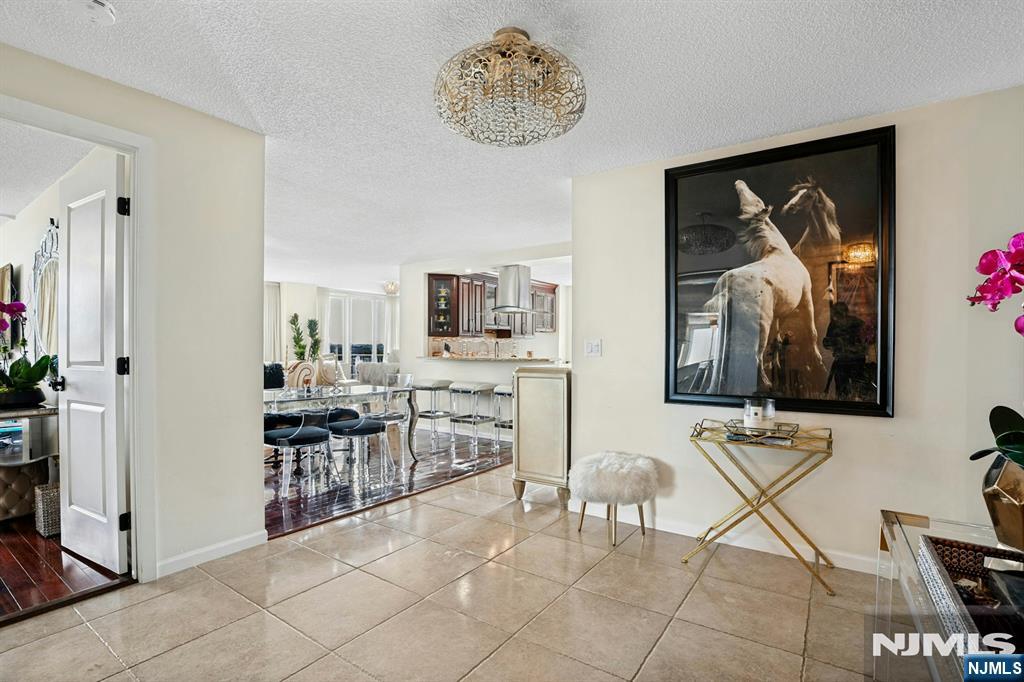 160 Overlook 4C - Photo 3