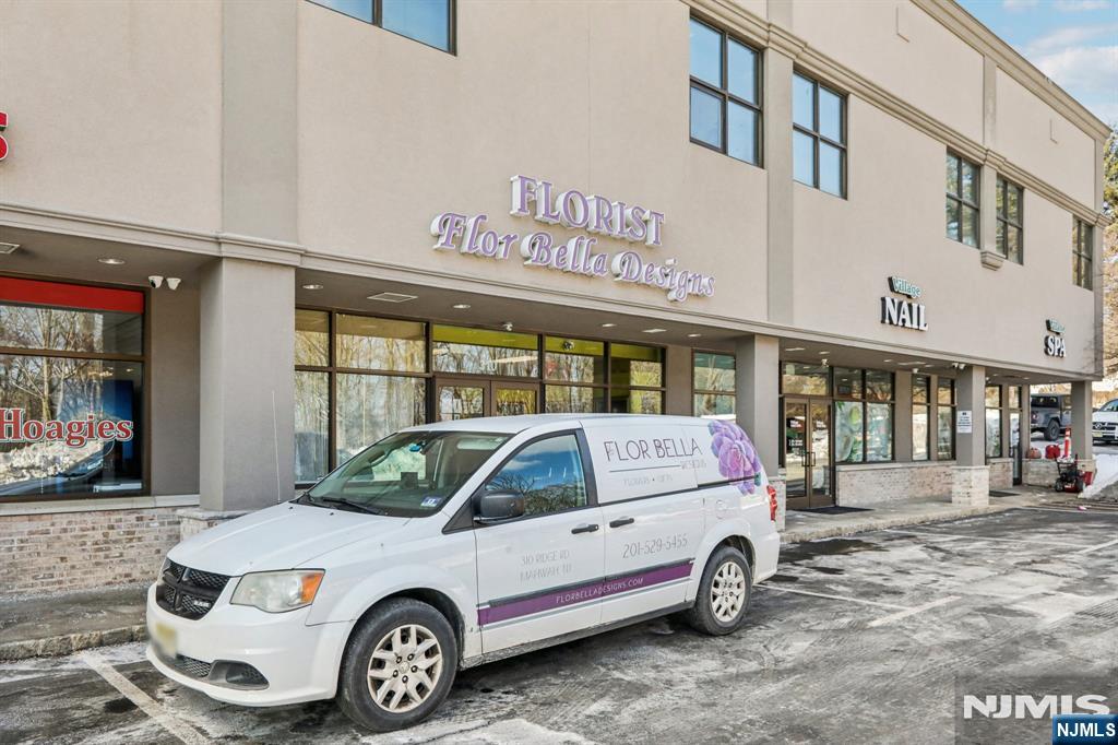 MLS Number 26040699 - Business Property for $145,000 - 310 Ridge ...
