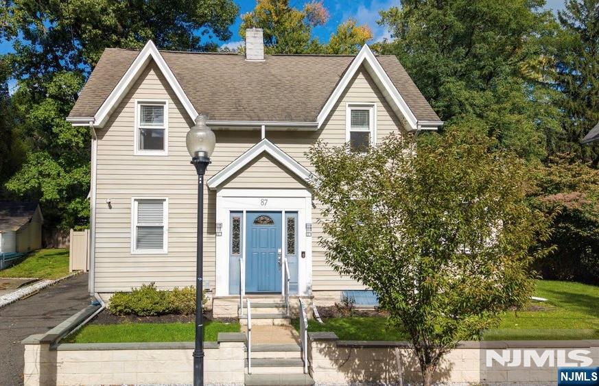 87 Grove Street - Photo 1