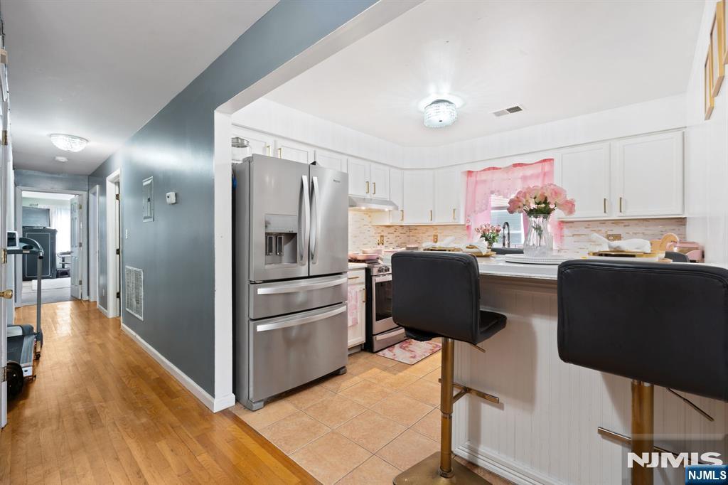725 19th Street - Photo 4