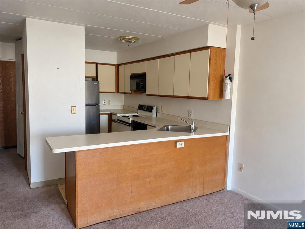 5 Linden Street 4I - Photo 5