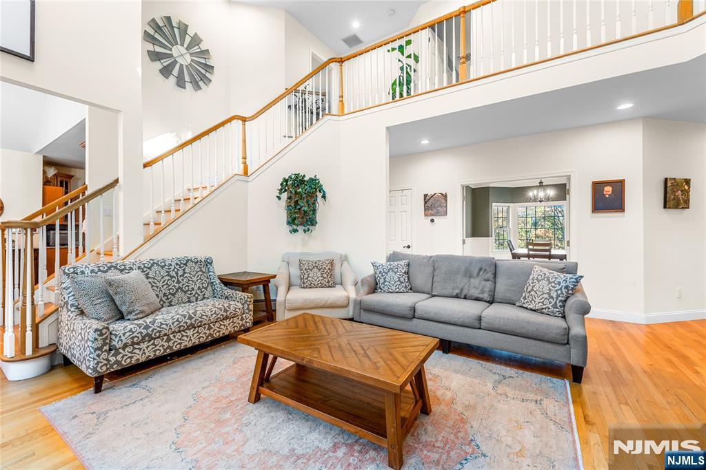 4 Ottawa Lane - Photo 5