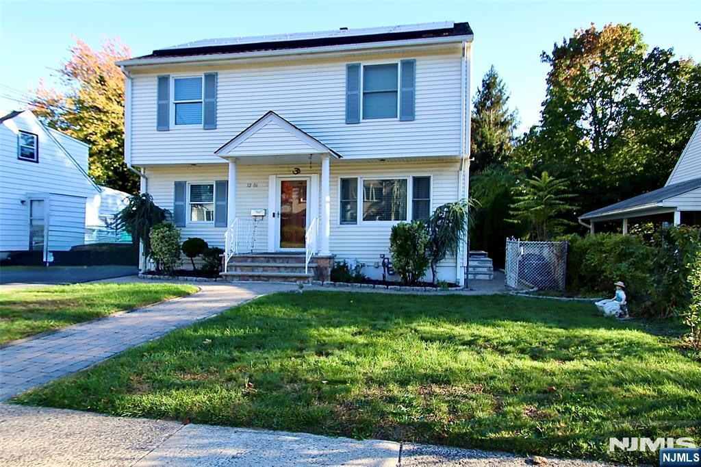 32-06 Norwood Drive - Photo 1