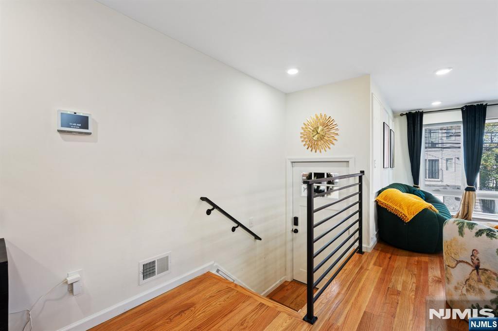 394 9th Street - Photo 2